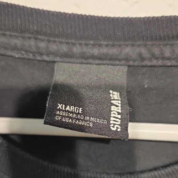 Supra Black Raiders Style Graphic T-Shirt (XL) - Picture 2 of 3